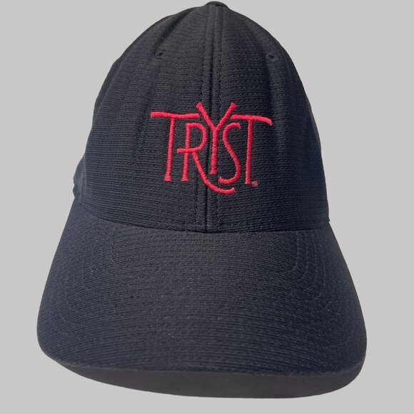 Tryst Wynn Las Vegas Adult Hat Baseball Cap Black Red Flexfit Embroidered Mens - Picture 1 of 7